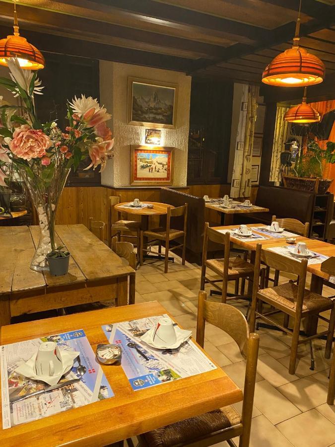Hotel Le Tourisme Plateau d'Assy Екстер'єр фото