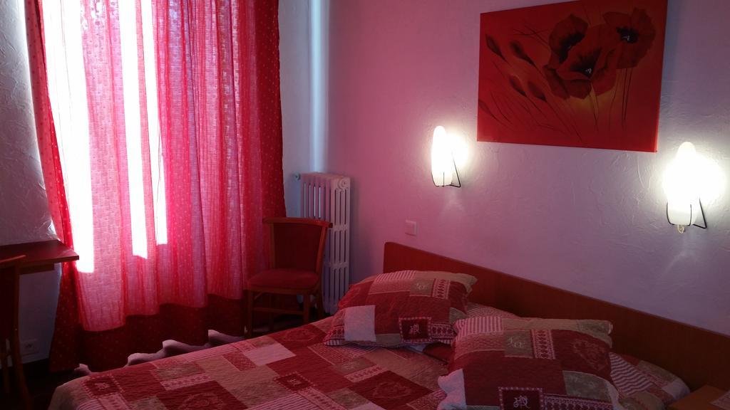 Hotel Le Tourisme Plateau d'Assy Екстер'єр фото